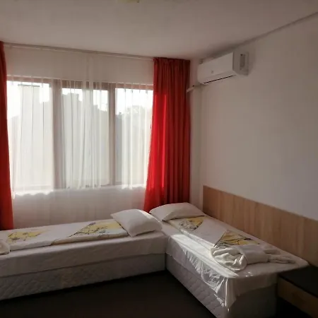 Maison d'hôtes Ivet Guest -