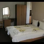 Pensión Ivet Guest -