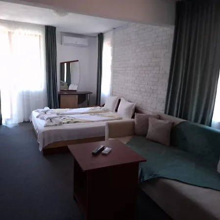 Ivet Guest - Affittacamere *