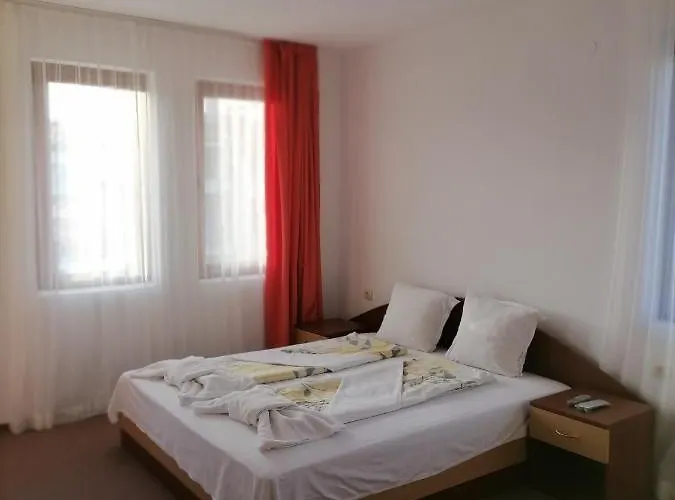 Ivet Guest - 招待所 *