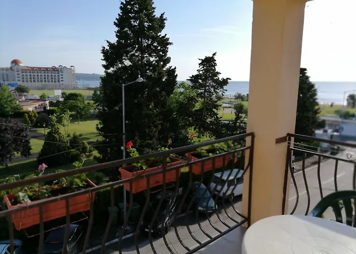 Ivet Guest - 招待所